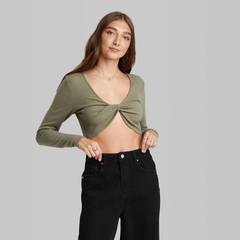 Wild Fable twisted front crop top
